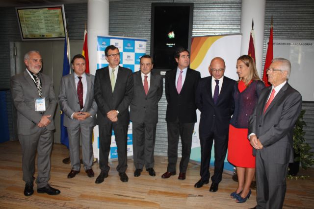 El Alcalde destaca el cambio de tendencia registrado por el sector del metal que ha permitido volver a crear empleo - 1, Foto 1