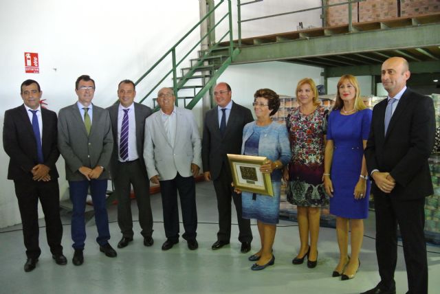 El Alcalde destaca el trabajo solidario de empresas y voluntarios del Banco de Alimentos - 1, Foto 1