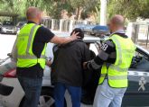 La Guardia Civil detiene a tres personas por una quincena de robos en vehículos