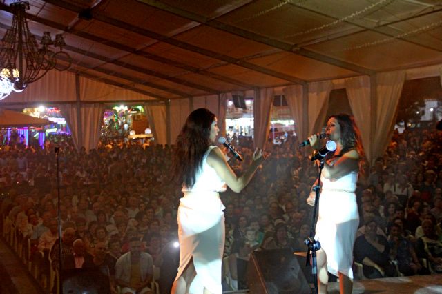 Puerto Lumbreras se dejó llevar con el ritmo de Azúcar Moreno - 1, Foto 1