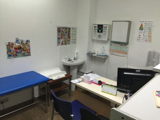 José López se une a las reivindicaciones de los usuarios del Centro de Salud de San Antón - 4, Foto 4