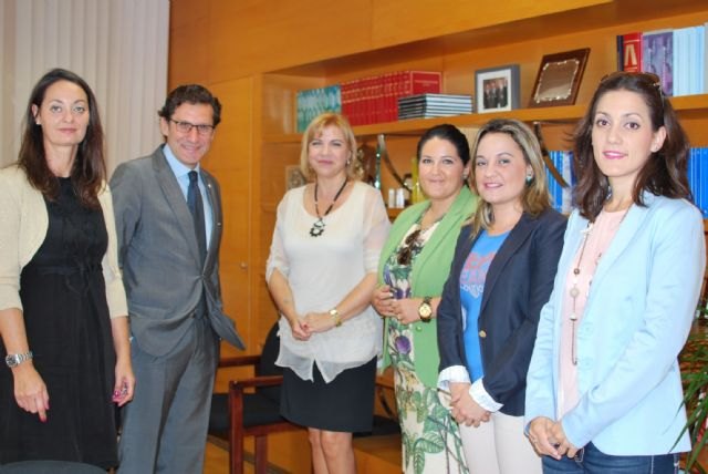 La Consejería de Familia y el Tribunal Superior de Justicia impulsarán la mediación en asuntos relacionados con la protección de menores - 1, Foto 1