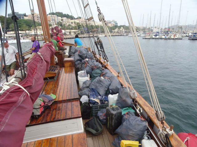 Cala Salitrona deja de ser nuevamente un vertedero costero, al menos durante un tiempo - 5, Foto 5