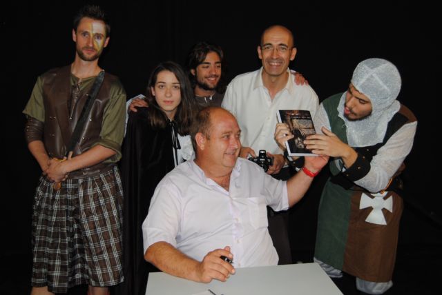 El escritor Santiago Ricardo Hernández presenta Jake Ryan y el manuscrito de Ricardo de Chartres - 1, Foto 1