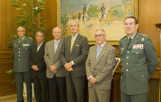El Director General de la Guardia Civil y el Presidente del Teléfono de la Esperanza firman un protocolo colaboración - 3, Foto 3