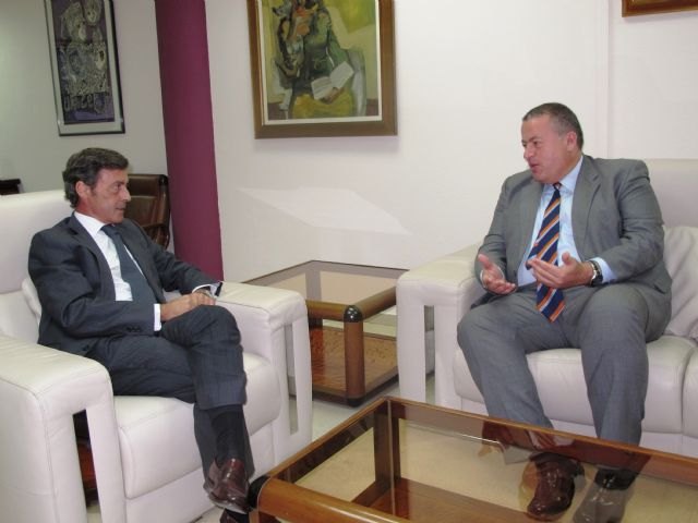 El Plan de Negocio del Aeropuerto Internacional de la Región estará concluido al finalizar este año - 1, Foto 1