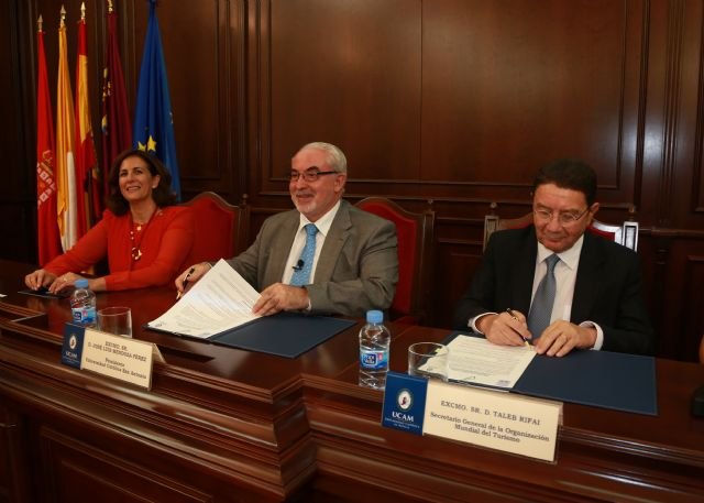 Es importante mejorar las infraestructuras y las condiciones del turismo.  Es clave el papel de la Universidad - 2, Foto 2