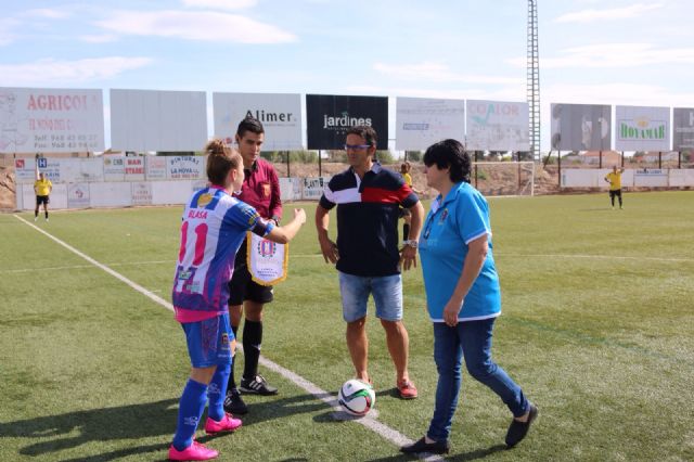 El Club Lorca Féminas realiza un reconocimiento a la Peña Barcelonista de Totana - 4, Foto 4