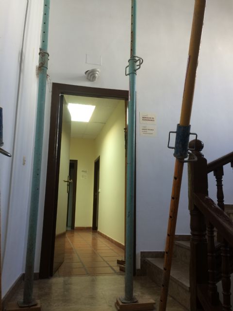 El PSOE pregunta al PP a qué espera para rehabilitar el Palacio de Villaescusa y a trasladar sus servicios públicos hasta una ubicación más segura - 2, Foto 2