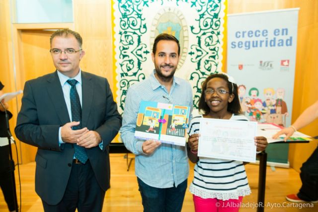 El concurso Crece En Seguridad premia a los pequeños artistas - 1, Foto 1