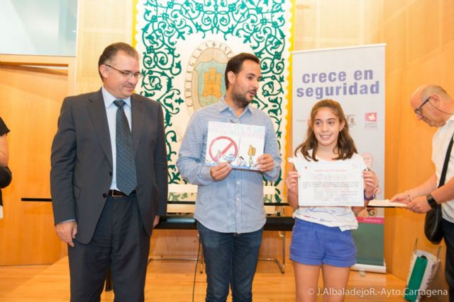 El concurso Crece En Seguridad premia a los pequeños artistas - 4, Foto 4
