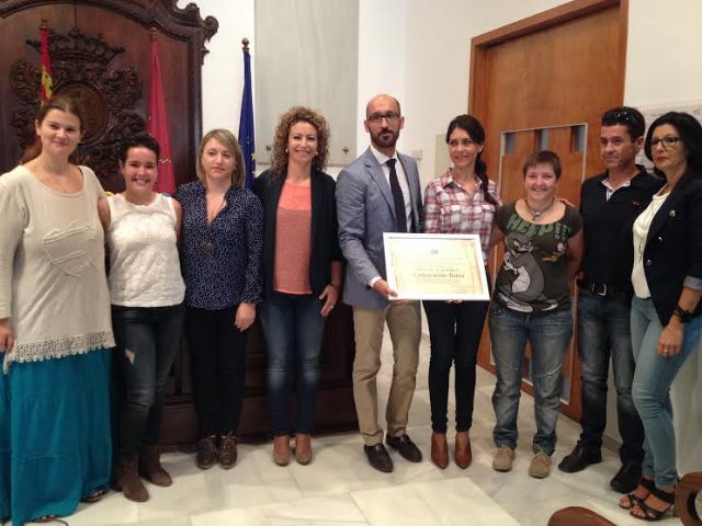 Construcciones Barea dona 2.000 € - 1, Foto 1