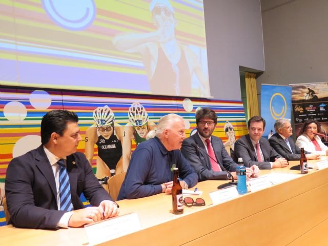 La primera edición del triatlón ´Ocean Lava´ en La Manga convertirá a la Región en capital del deporte - 1, Foto 1