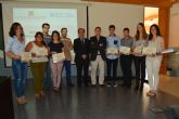 Entregan diplomas a la primera promocin del grado bilinge en ADE