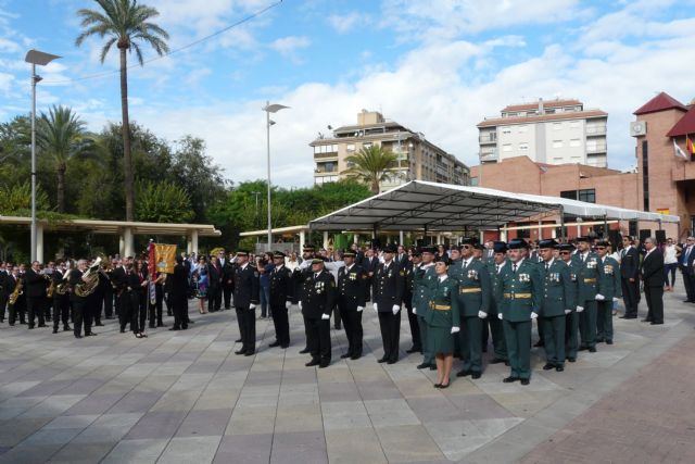 La Plaza de España de Molina de Segura acoge los actos de celebración del Día de la Fiesta Nacional y de la Patrona de la Guardia Civil - 2, Foto 2