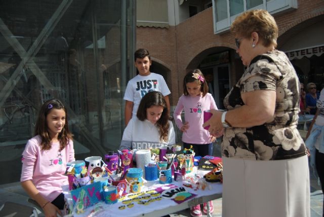 Diez asociaciones de Totana participaron en la quinta edición de la Plaza Solidaria - 3, Foto 3
