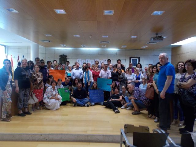 El Centro de Día para Personas con Enfermedad Mental conmemoró el Día Mundial de la Salud Mental - 1, Foto 1