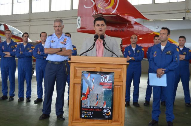 San Javier se vuelca con la Patrulla Acrobática Águila que se convierte en protagonista de un intenso fin de semana - 1, Foto 1