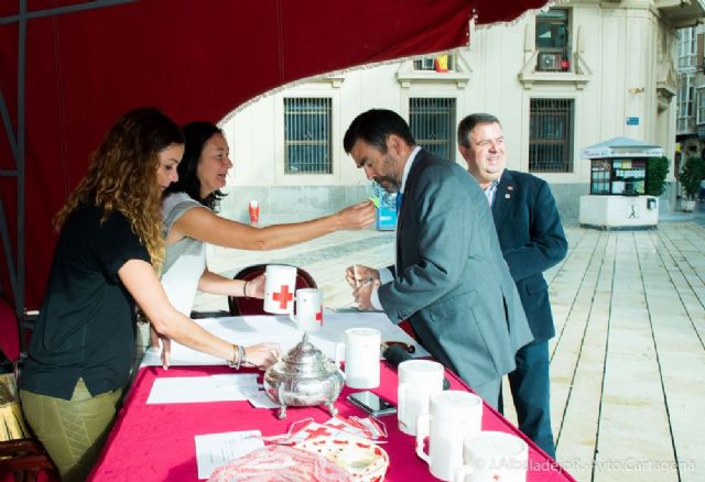 El Ayuntamiento de Cartagena recauda 1.044 euros en el Día de la Banderita - 3, Foto 3