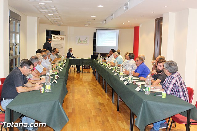 FAPEN asegura que la reunin que mantuvo anoche su directiva con la direccin regional del PSOE fue 