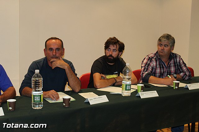 FAPEN asegura que la reunin que mantuvo anoche su directiva con la direccin regional del PSOE fue 