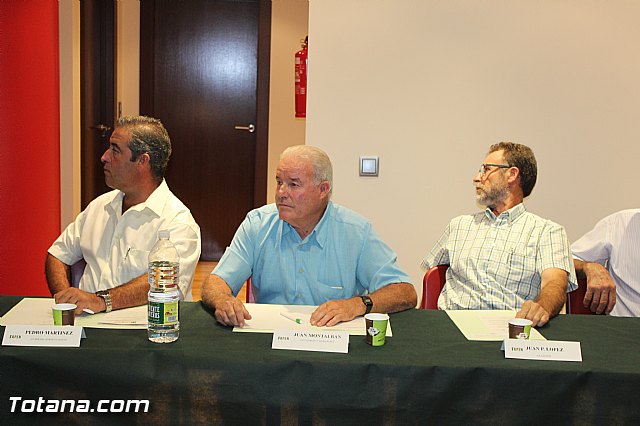 FAPEN asegura que la reunin que mantuvo anoche su directiva con la direccin regional del PSOE fue 