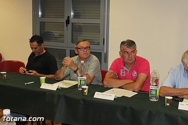 FAPEN asegura que la reunin que mantuvo anoche su directiva con la direccin regional del PSOE fue 