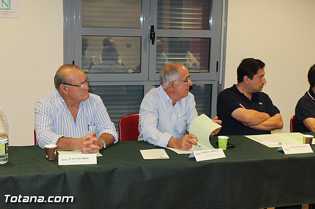 FAPEN asegura que la reunin que mantuvo anoche su directiva con la direccin regional del PSOE fue 