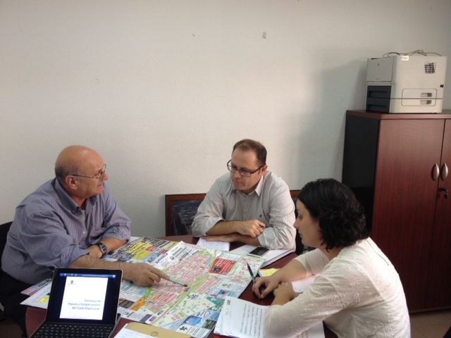 Reunión de los Concejales de Empleo, Industria y Comercio, así como de Urbanismo, Obras y Servicios con el Presidente de ASEPIO - 2, Foto 2