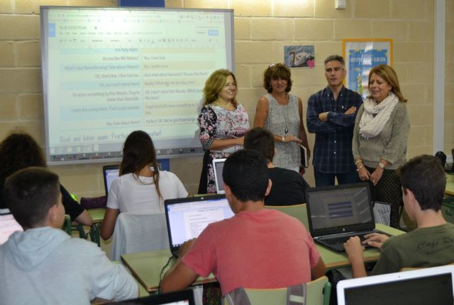 Educación invertirá 144.443 euros para mejorar el IES 'Manuel Tárraga Escribano' de San Pedro del Pinatar - 1, Foto 1