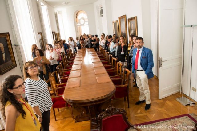 El Palacio Consistorial acoge la recepción del Congreso sobre Desigualdad y Mediación - 4, Foto 4
