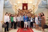 El Palacio Consistorial acoge la recepción del Congreso sobre Desigualdad y Mediación