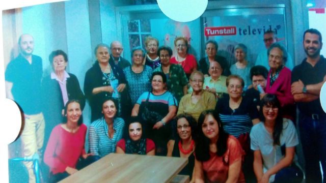 La concejala de Servicios Sociales organiza un viaje a Murcia para visitar la Central del Servicio de Teleasistencia, Foto 1