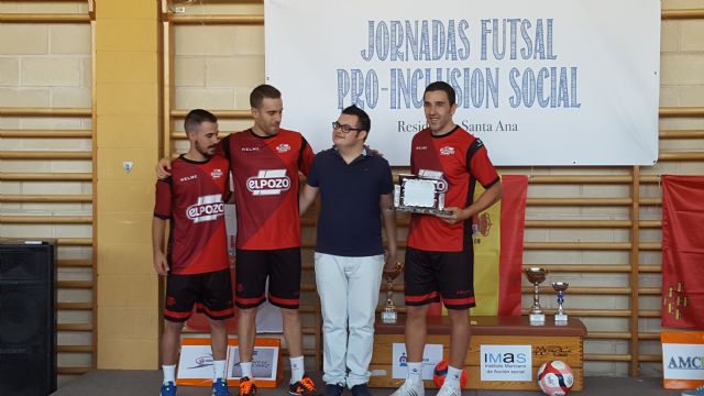 José Ruiz, Lolo Suazo y Juampi en las I Jornadas Futsal Pro-Inclusión Social Residencia Santa Ana - 1, Foto 1