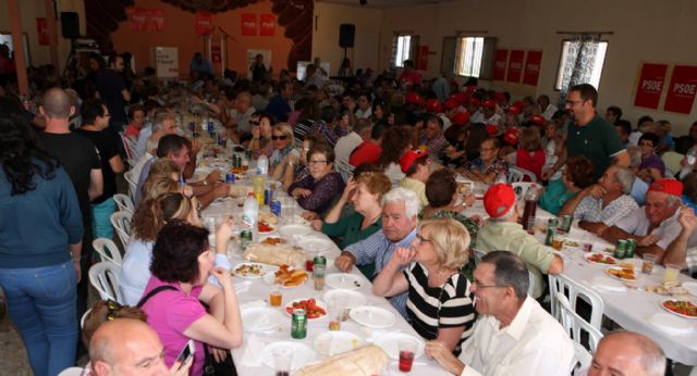 Más de 450 militantes de la Agrupación Socialista de Lorca celebran su jornada de convivencia en Aguaderas - 1, Foto 1