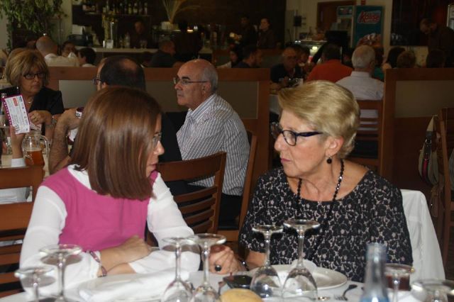 Más de cien personas colaboraron en la Comida Solidaria del Teatro Circo Apolo El Algar - 1, Foto 1