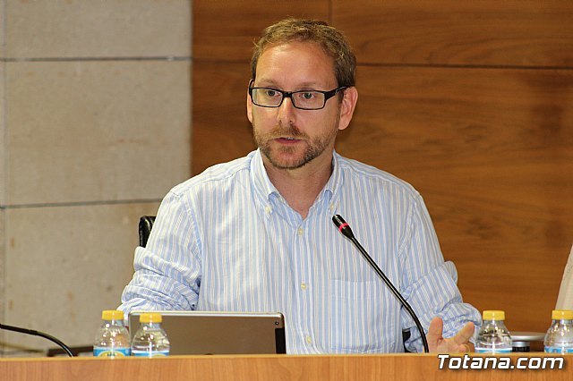 Carlos Ballester asume las competencias en materia de Licencia de Actividades, según publicó el BORM el pasado sábado, Foto 1