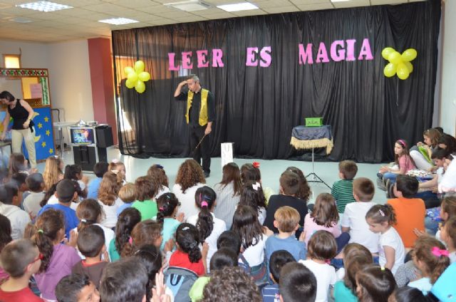 Los Premios María Moliner siguen reconociendo el esfuerzo de la biblioteca de San Javier por fomentar la lectura - 2, Foto 2