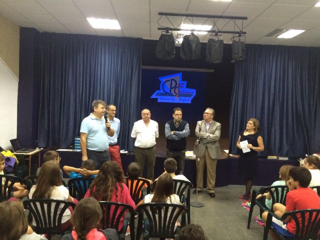 Inaugurada la exposición filatélica 'El Mundo de los Sellos' - 2, Foto 2