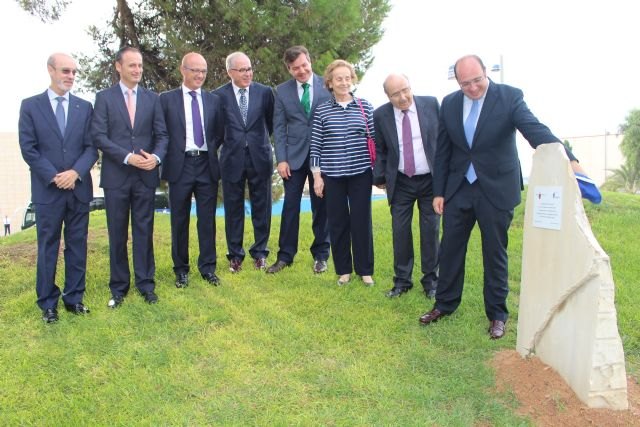 El presidente de la Comunidad remarca que la apuesta de las empresas por la I+D+i es rentable y el mejor antídoto contra la recesión - 1, Foto 1