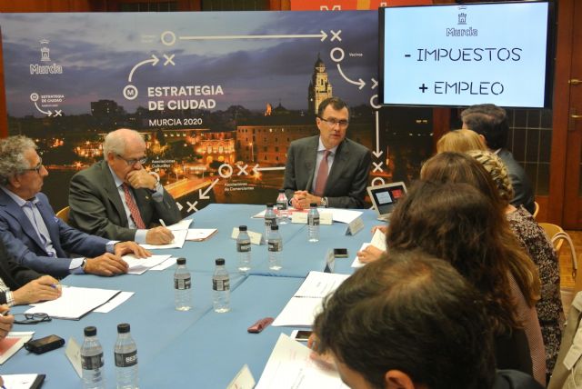 Más de 2.000 empresarios que abran negocios el próximo año se ahorrarán 1,5 millones de euros en impuestos - 1, Foto 1