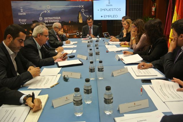 Más de 2.000 empresarios que abran negocios el próximo año se ahorrarán 1,5 millones de euros en impuestos - 2, Foto 2