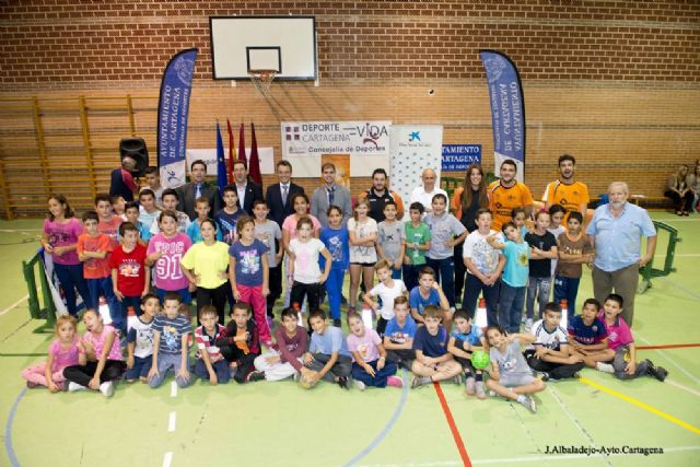 La Caixa dona más de cinco mil euros al proyecto del Club de Amigos del Balonmano - 5, Foto 5