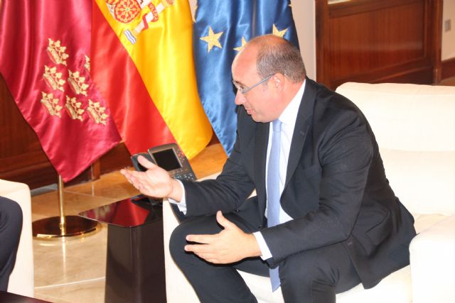 El nuevo IES Valle de Leiva, tema central del encuentro entre el Alcalde y el presidente Pedro Antonio Snchez, Foto 3