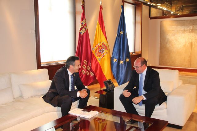 El nuevo IES Valle de Leiva, tema central del encuentro entre el Alcalde y el presidente Pedro Antonio Snchez, Foto 6