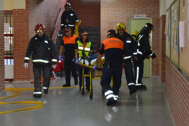 Los bomberos coordinan simulacros de incendios y evacuación en los institutos de San Pedro del Pinatar - 2, Foto 2