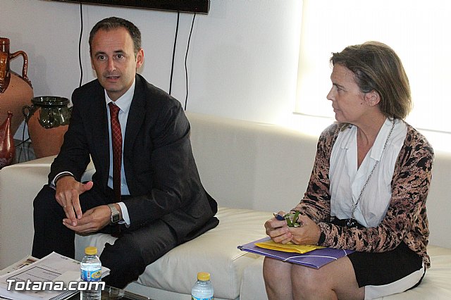 El Gobierno municipal se entrevista con el director general de Instituto de Fomento - 3