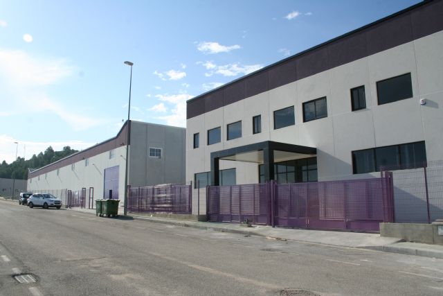 El Ayuntamiento saca a licitación dos naves industriales en el Polígono del Agua Salada - 1, Foto 1