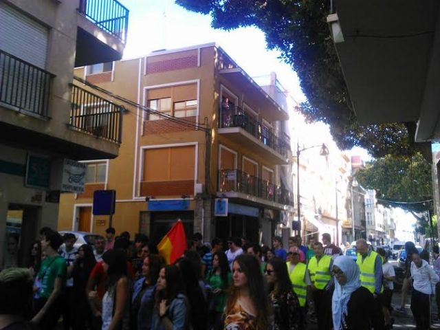 Más de un centenar de aguileños reivindican pan, trabajo, techo y dignidad - 3, Foto 3