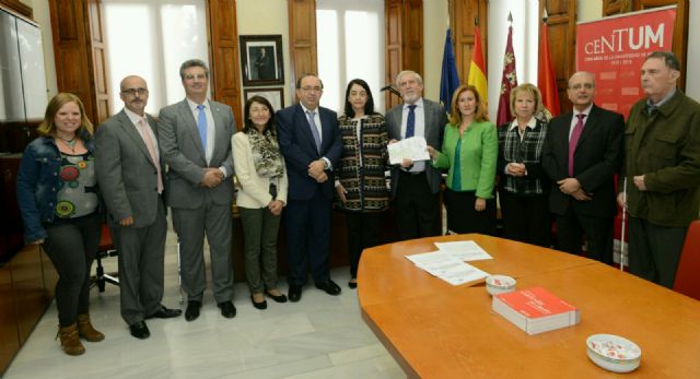 La Universidad de Murcia desarrollará proyectos científicos relacionados con las enfermedades de la retina - 1, Foto 1